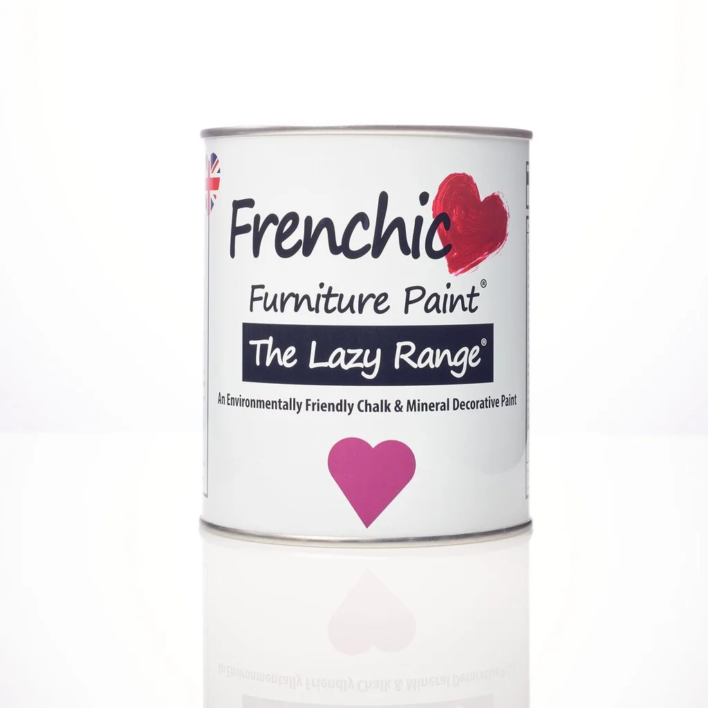 Lazy Range - vahallinen Chalk Paint huonekaluille, sisäkäyttöön. Kuvassa ‘Plum Pudding’ -luumun sävy