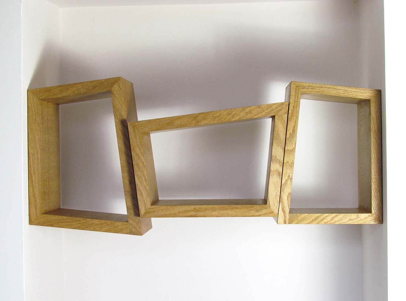 three_shelves_colin_harris_03.jpg
