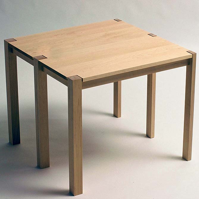 table_bench_colin_harris_01.jpg