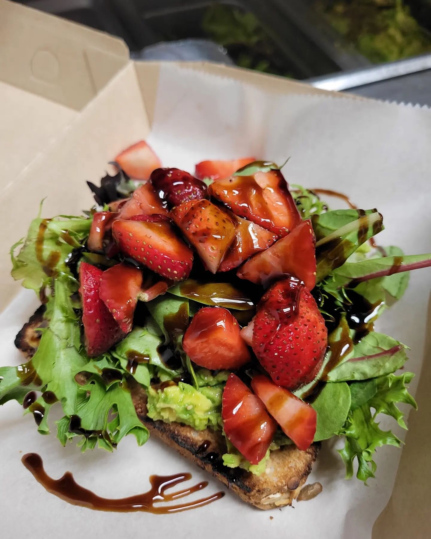 Possibly the most refreshing yet under-rated menu item.  The Fig Balsamic Toast. Served on 7 grain toast,  our signature avocado spread,  chopped strawberries and fig balsamic glaze. It is also a nice Vegan option. #divitreecoffee #localcoffeeshop #c