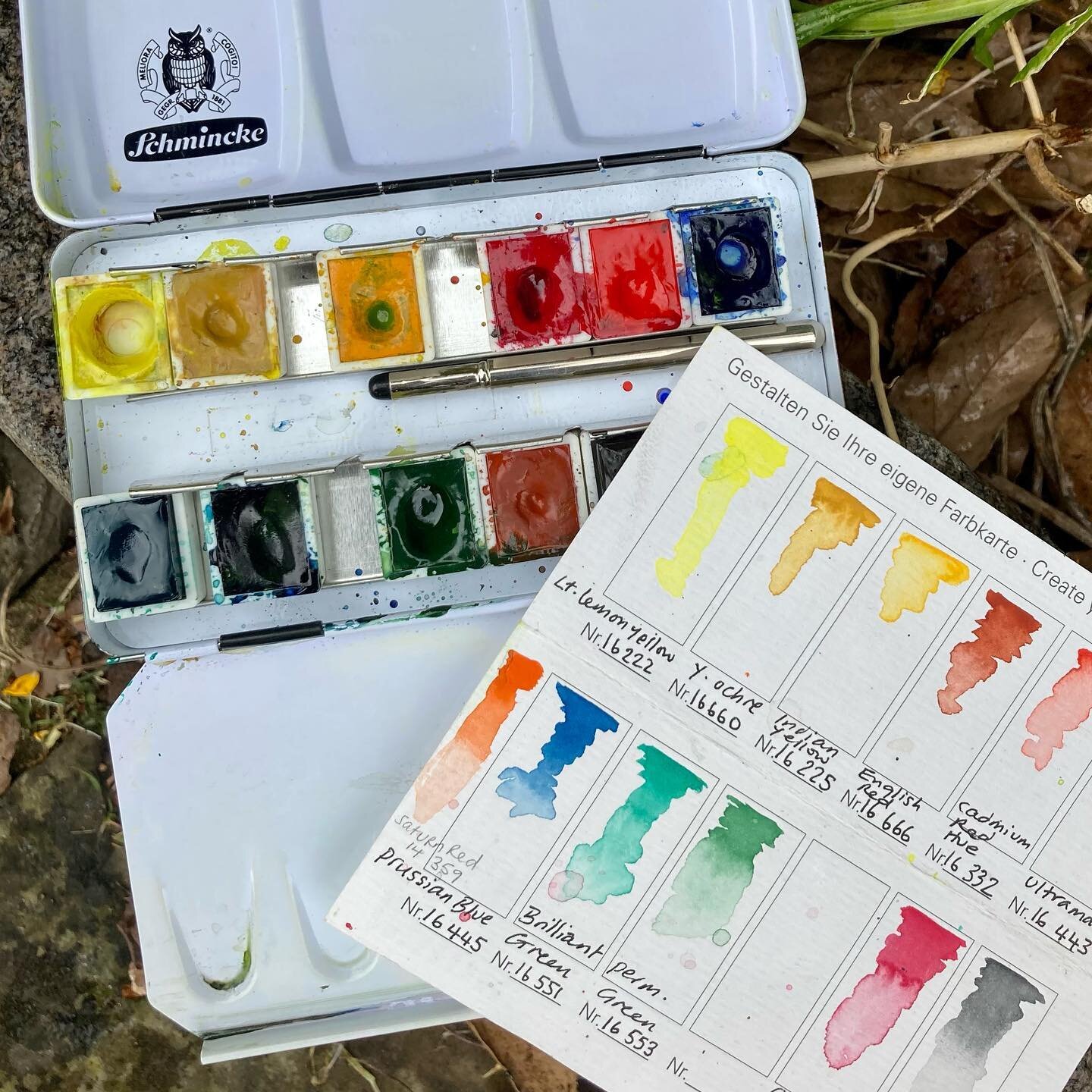 Tools of the trade. My favourite little watercolour set complete with tiny collapsible brush. Handy for outdoor painting 

#watercolour #watercolourpainting #schmincke #textiledesign #textiledesigner #printdesigner #printstudio #printandpattern #patt