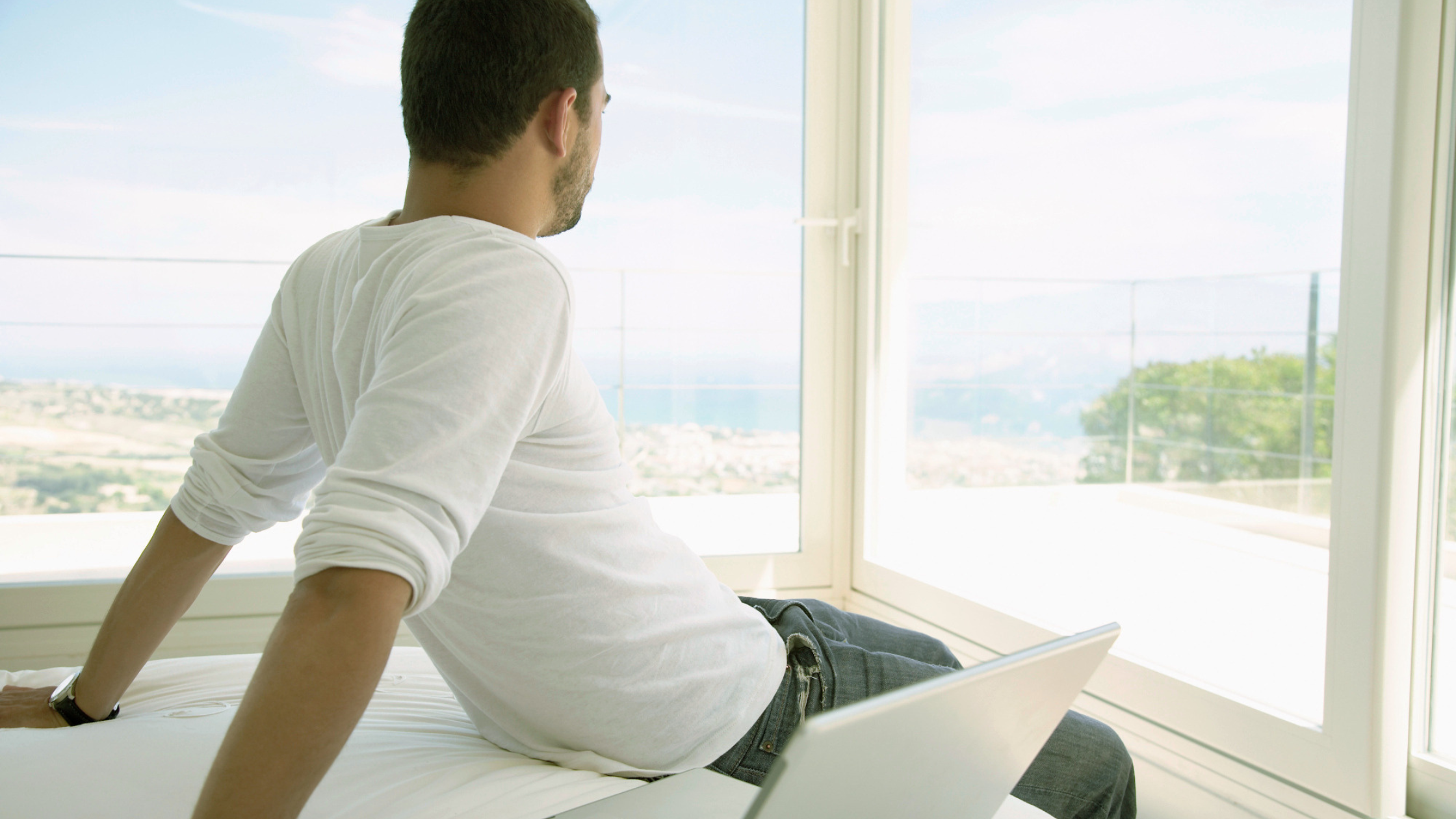 When Your Mind Won’t Slow Down: Understanding Your Options for Therapy (Insurance vs Private Pay)