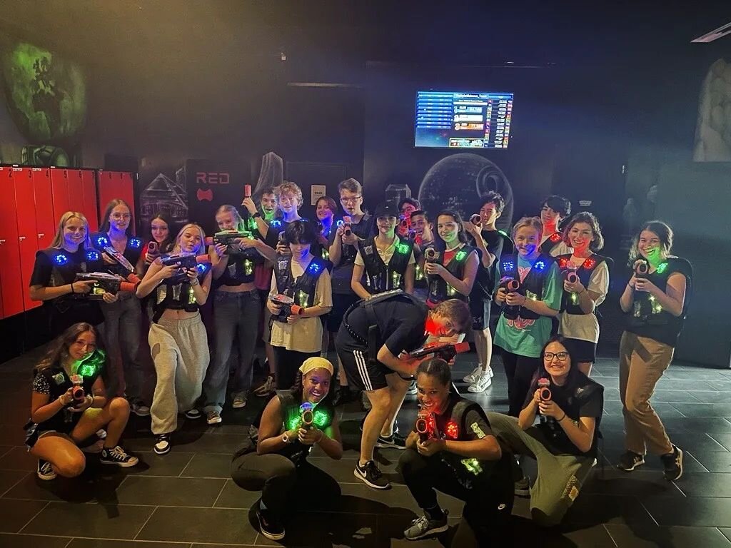 Yesterday was Secondary group dynamics day!
📸: S4 had fun at Megazone,
S1-S2 Finnish section had a fun and sweaty grouping day at Rush-trampoline park. They got the whole park just for themselves! 🤸

#togetherensembleyhdess&auml;