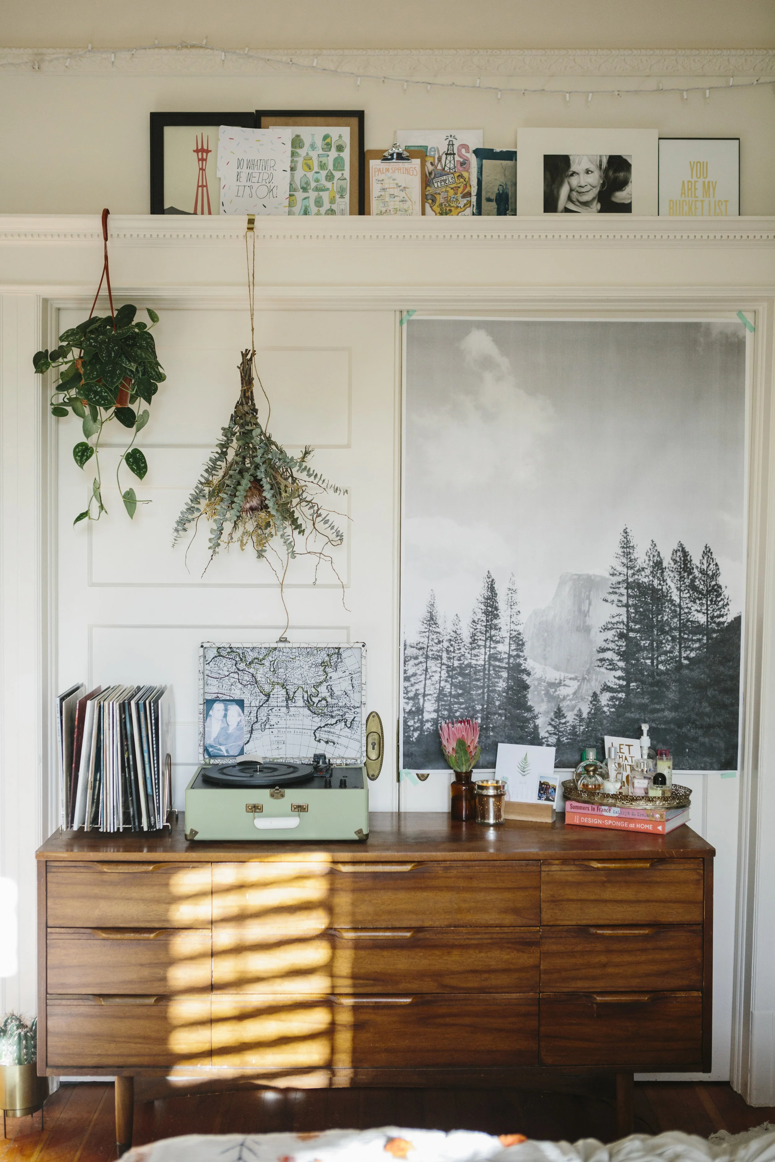 Dresser_001.jpg