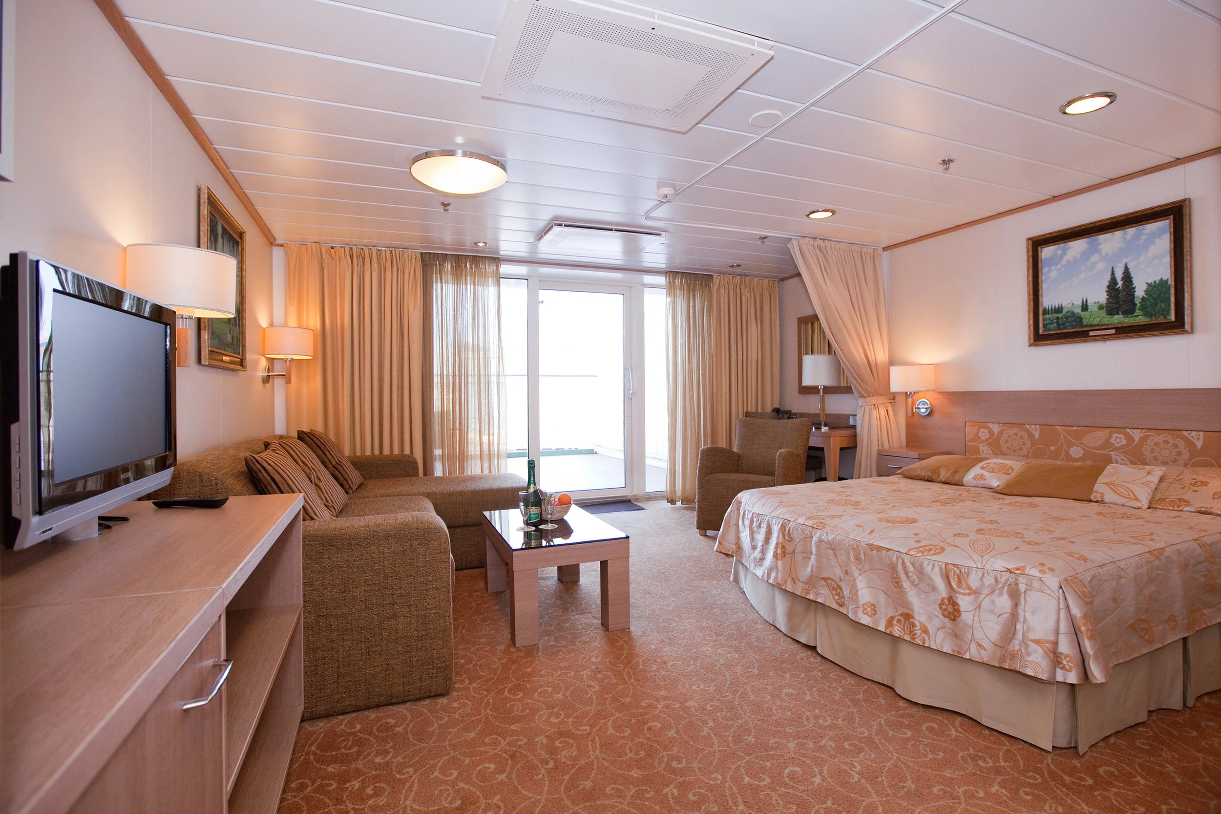 Ex Suite –Class (Top deck, double bed, a window and a balcony) 145€/person for 2 passengers