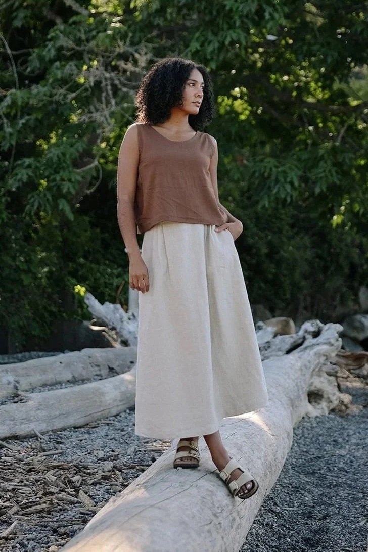 nomi-designs-linen-skirt-natural-tank-top-cocoa-front-Beach.jpg