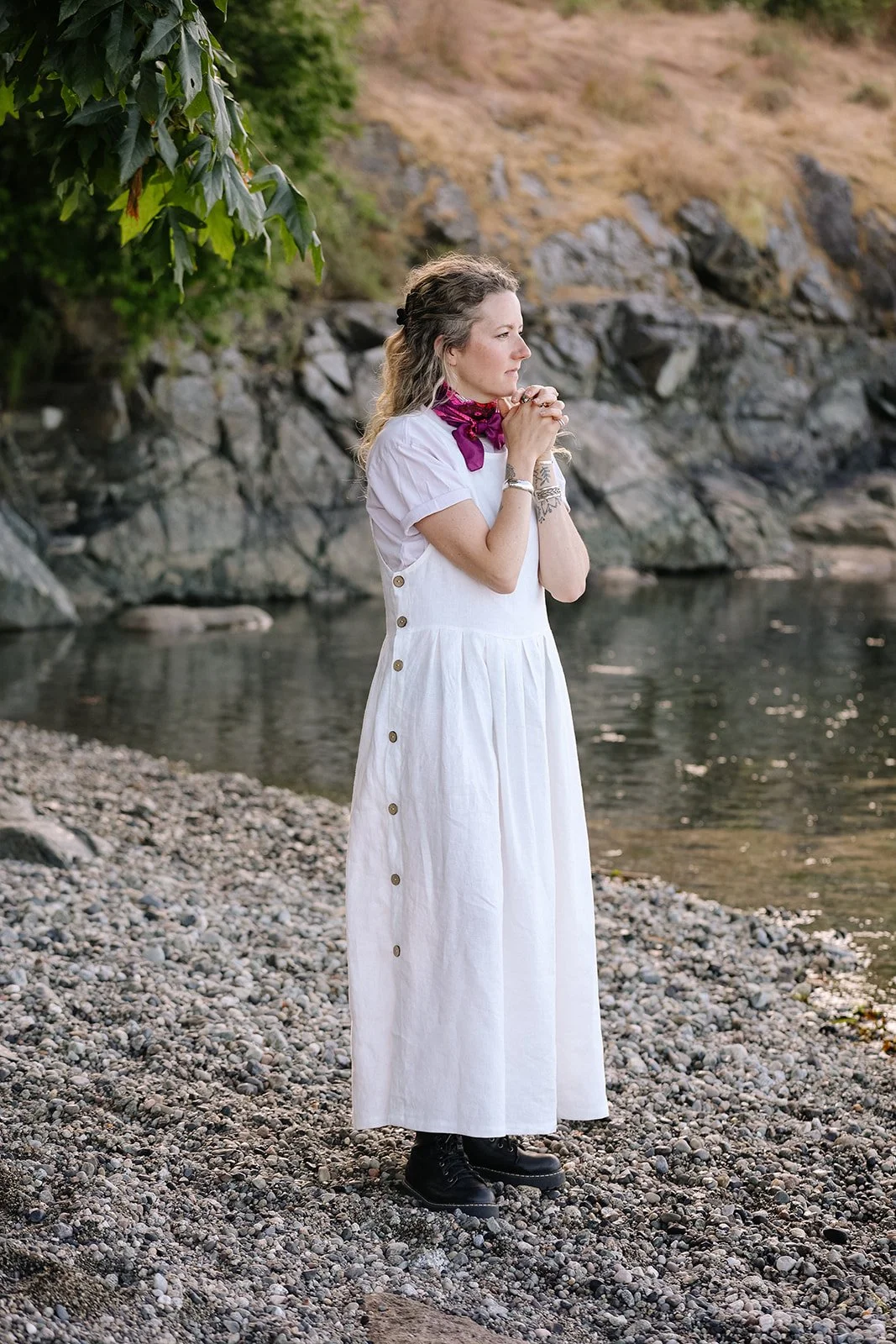 nomi-designs-linen-dress-ivory-front-Beach.jpg