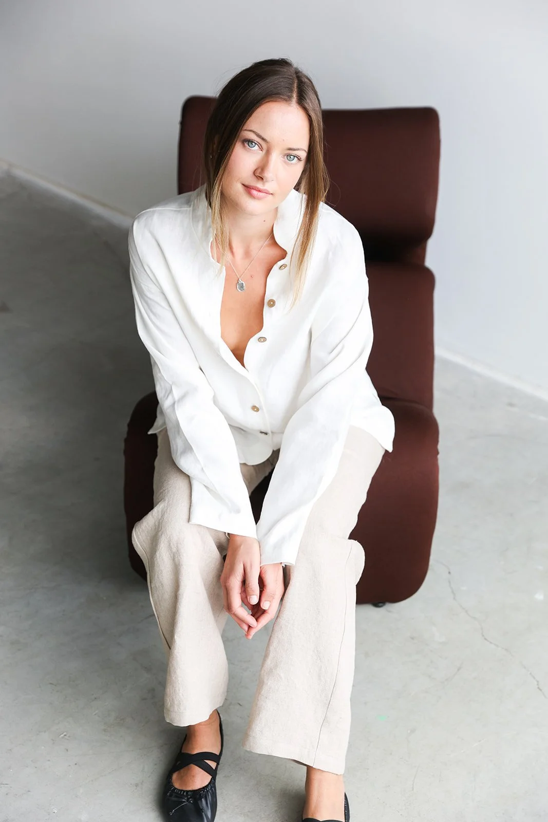 linen-shirt-ivory-sitting.jpg