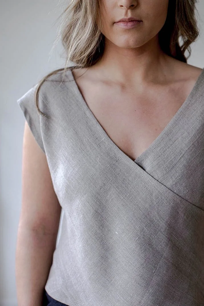 Handmade natural linen clothing by Nomi Designs in Victoria, BC | natural linen reversible top - front details