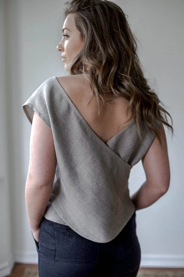 Handmade natural linen clothing by Nomi Designs in Victoria, BC | natural linen reversible top - front details