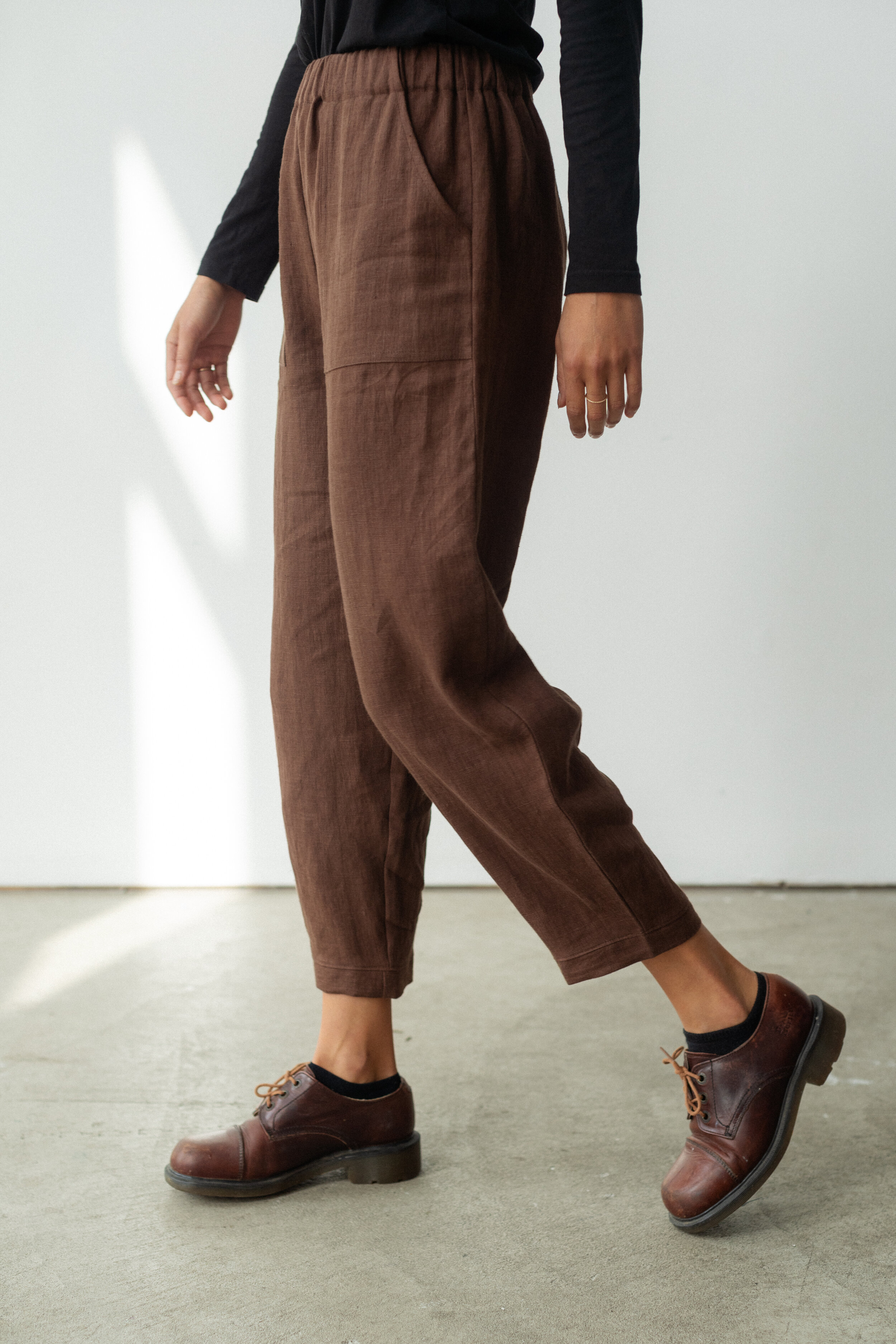 linen-pants-chocolate-side.jpg