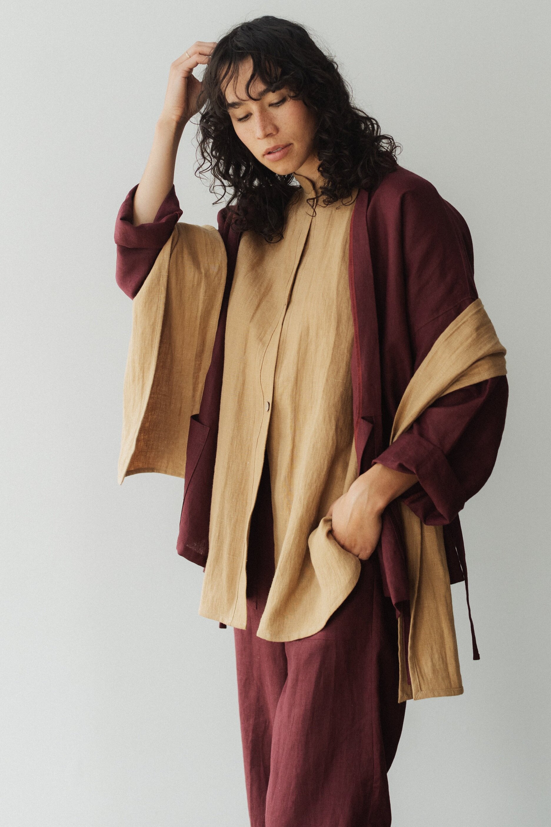 linen-shirt-scarf-camel-kimono-jacket-wine-side.jpg
