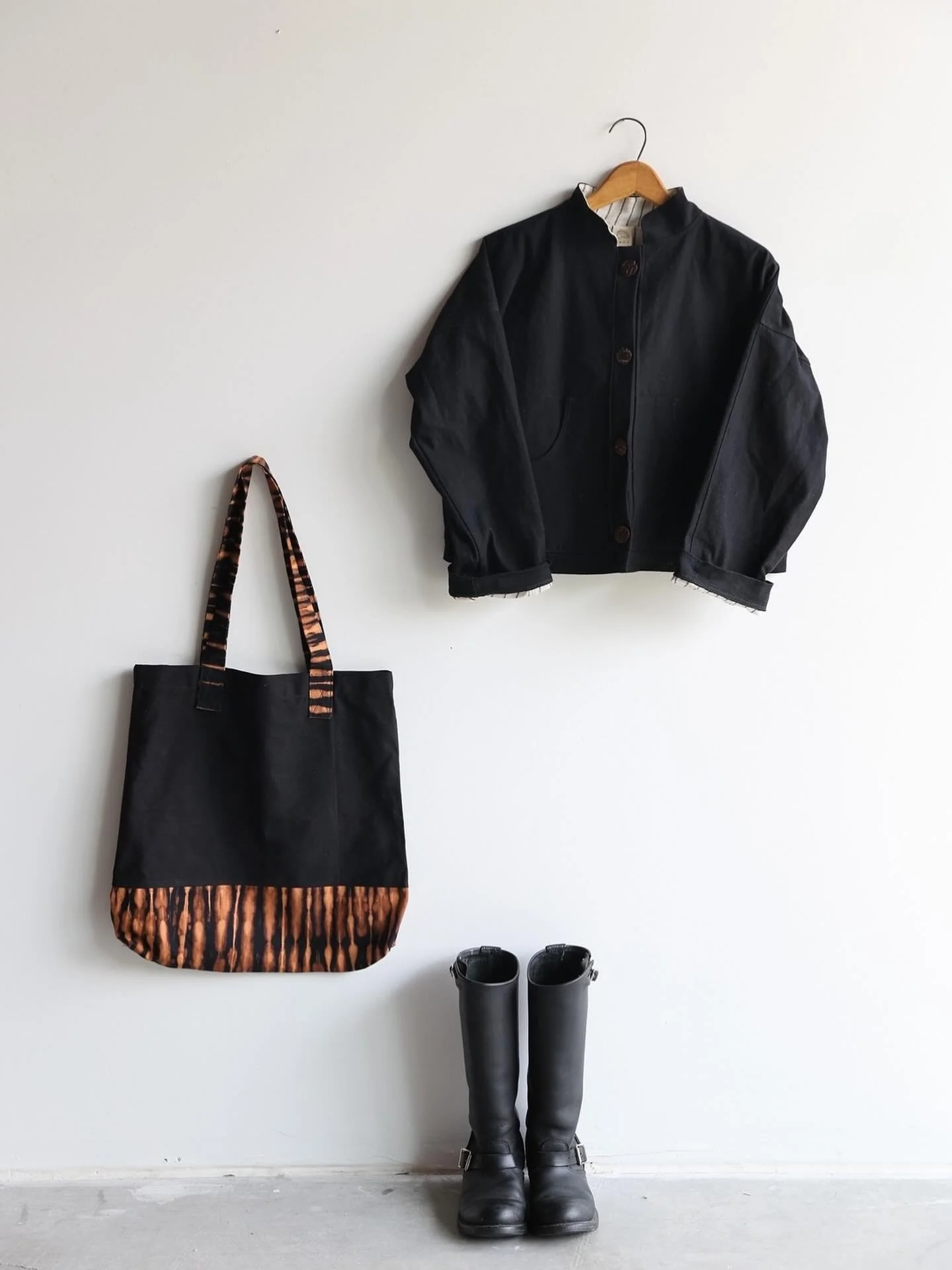 Putting together winter clothes and accessories for a winter look.