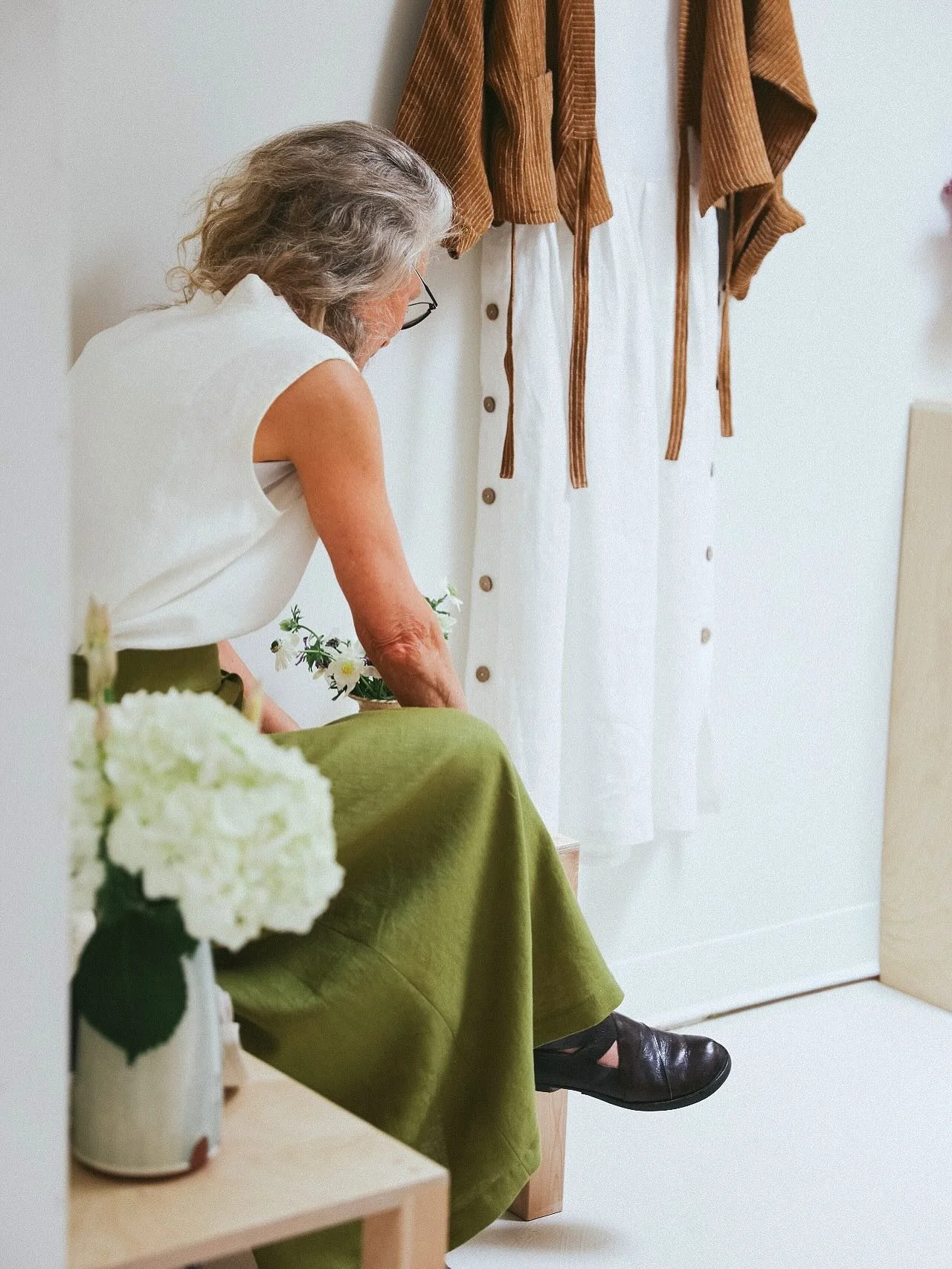 Taking a little pause in the studio to refresh the space, restyle the displays, and enjoy the calm in between busy days. 
⠀⠀⠀⠀⠀⠀⠀⠀⠀
Victoria locals and visitors &mdash; come by, browse the collection, try on some pieces, and maybe find something spec