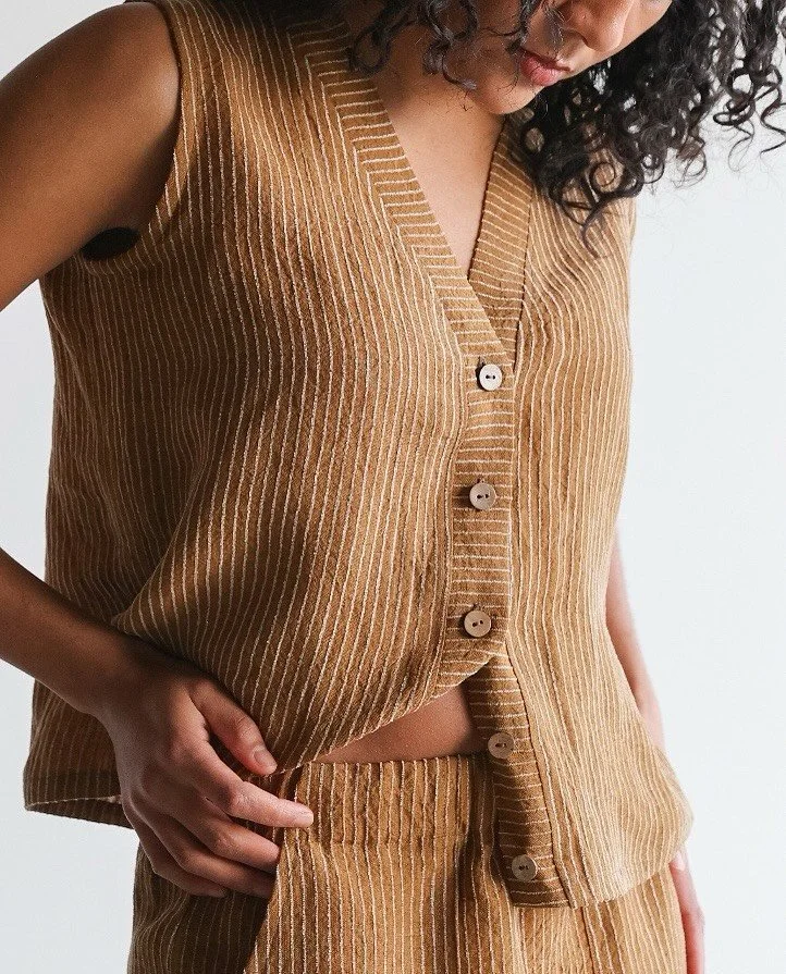 Ginger is giving us all the cozy fall feels 🍂Soft, warm, and so comfortable. Nomi Vest paired with Jordan Pants , the perfect look for those cooler days ahead!