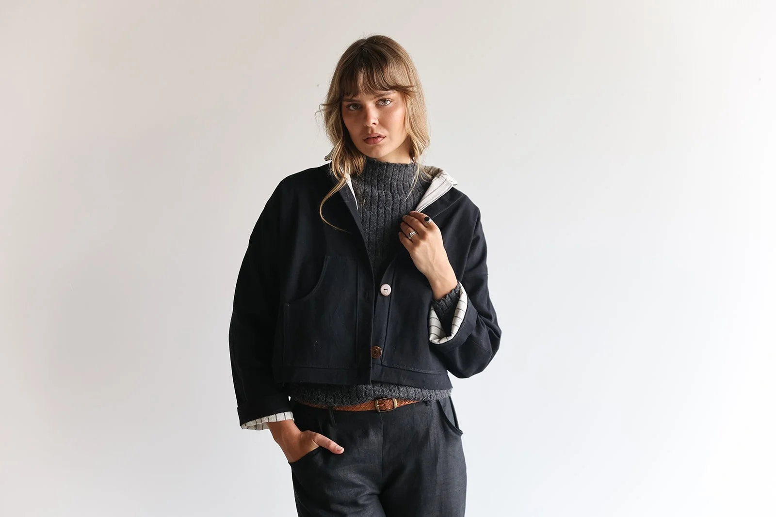 linen-canvas-crop-jacket-front.jpg