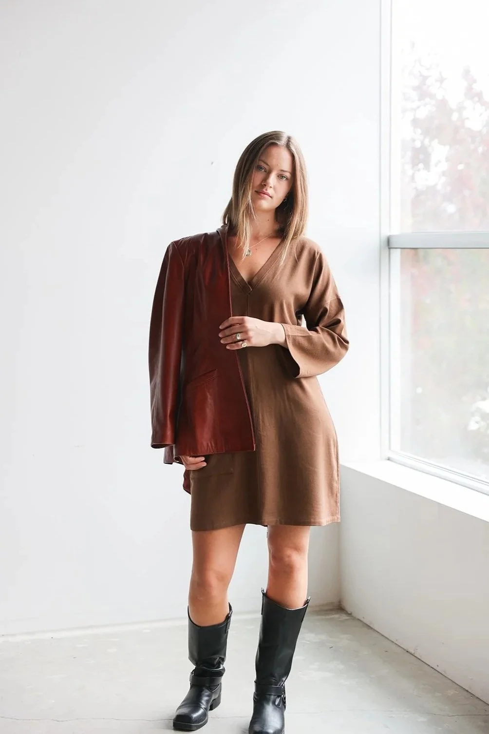 linen-mini-dress-long-sleeves-cocoa-front-jacket.jpg