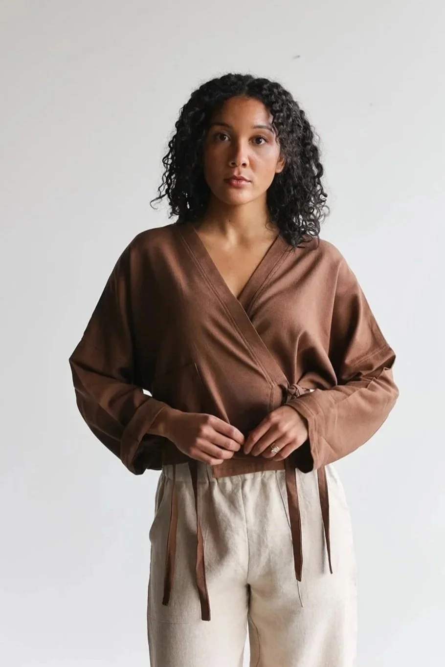 nomi-designs-linen-wrap-top-cocoa-details.jpg