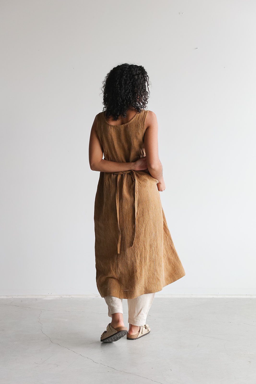 nomi-designs-linen-dress-ginger-pants-natural-back.jpg