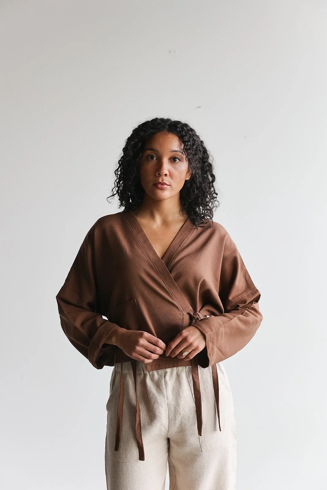 nomi-designs-linen-wrap-top-cocoa-details.jpg