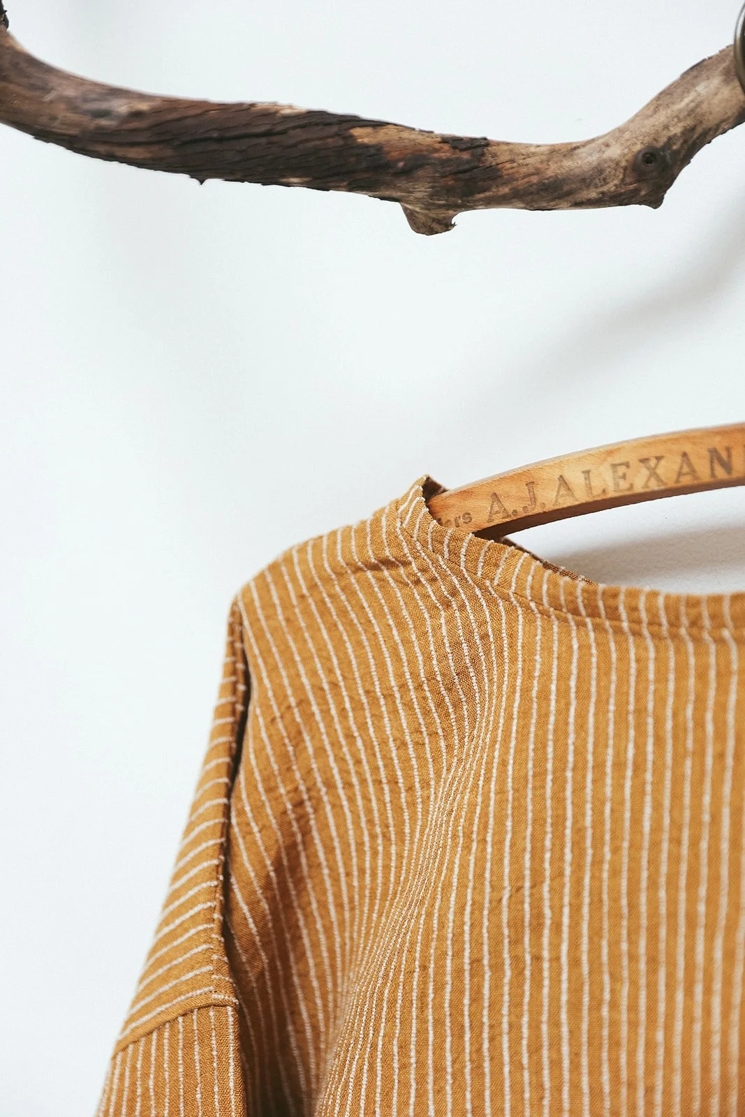 Nomi-designs-studio-details-ginger.jpg