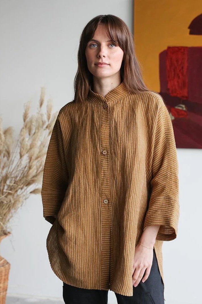 nomi-designs-linen-shirt-ginger-details.jpg