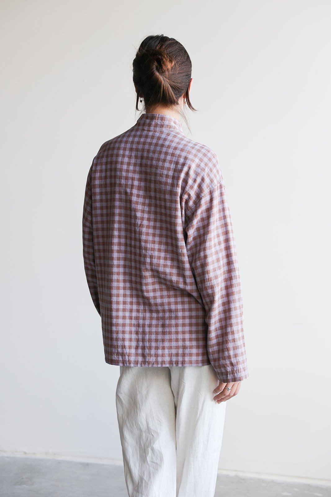 linen-gingham-shirt-back.jpg