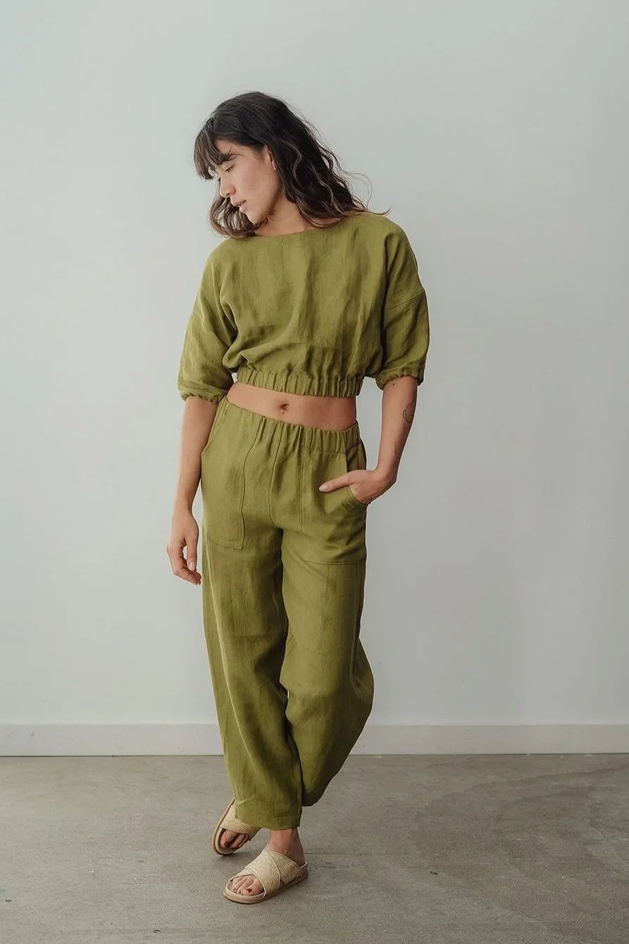linen-pants-crop-top-pesto-front-had-down.jpg