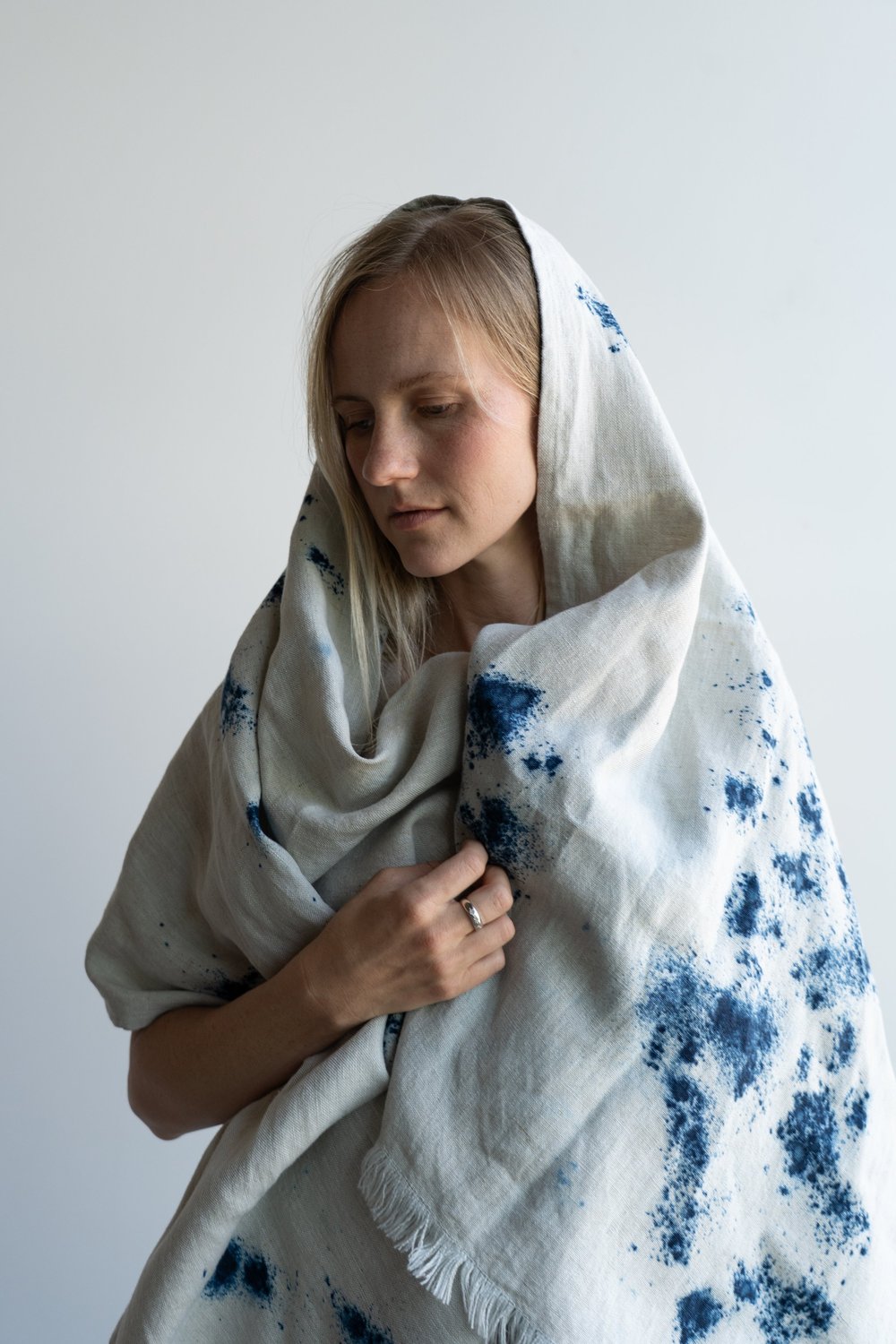 Linen Scarf - Shibori - Dye - Indigo by Nomi