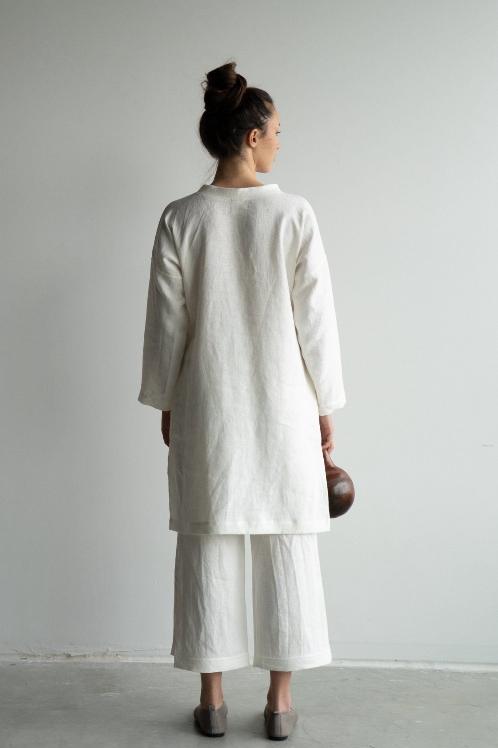 Linen-tunick-back-ivory.jpg