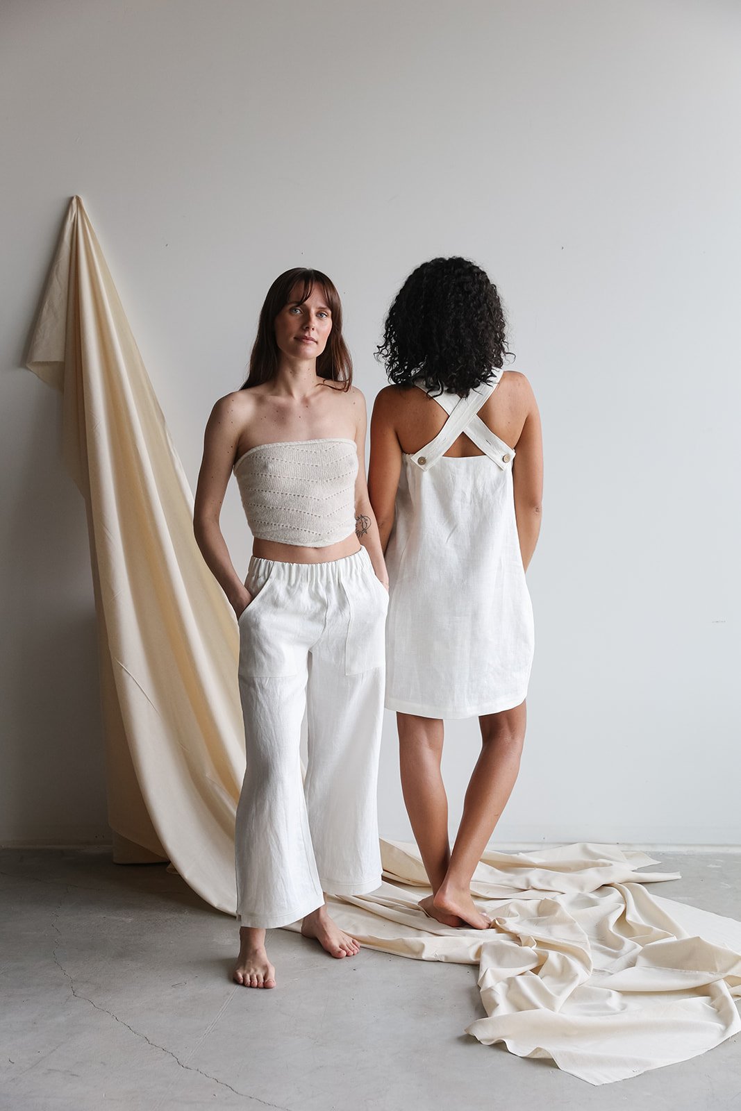 nomi-designs-linen-straps-dress-ivory-cros-back.jpg