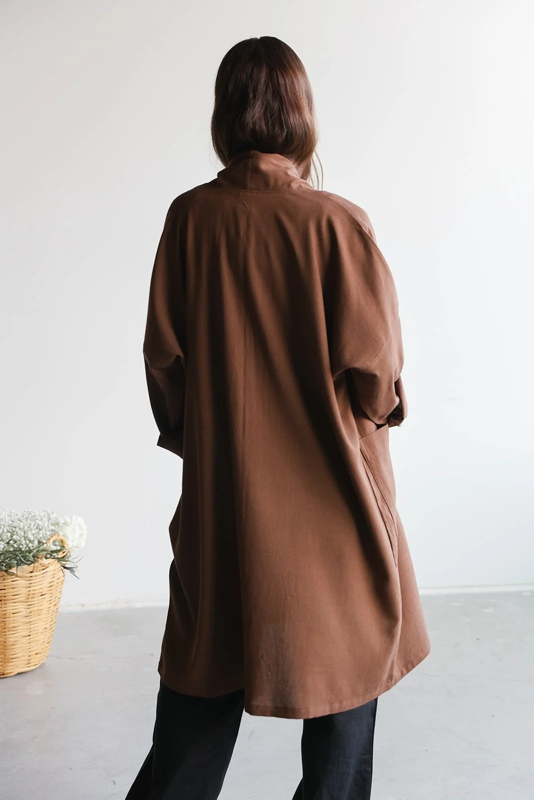 nomi-designs-linen-coat-cocoa-back.jpg