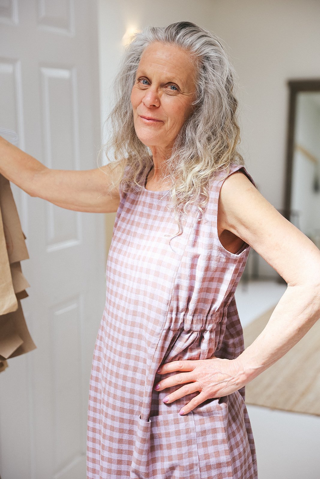 Nomi-designs-studio-linen-dress-gingham-details-close.jpg