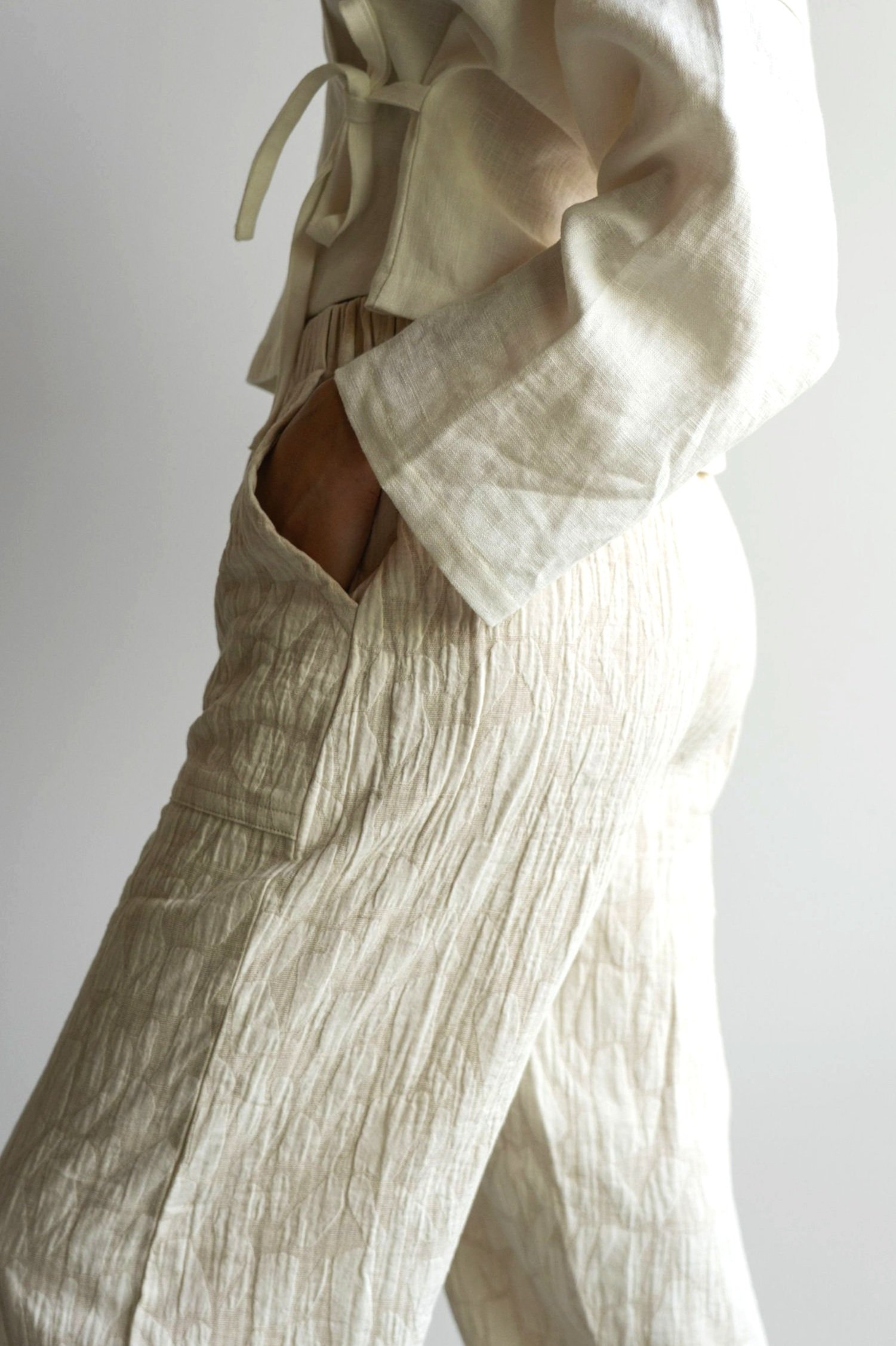linen-top-ivory-pants-oatmeal-side.jpg