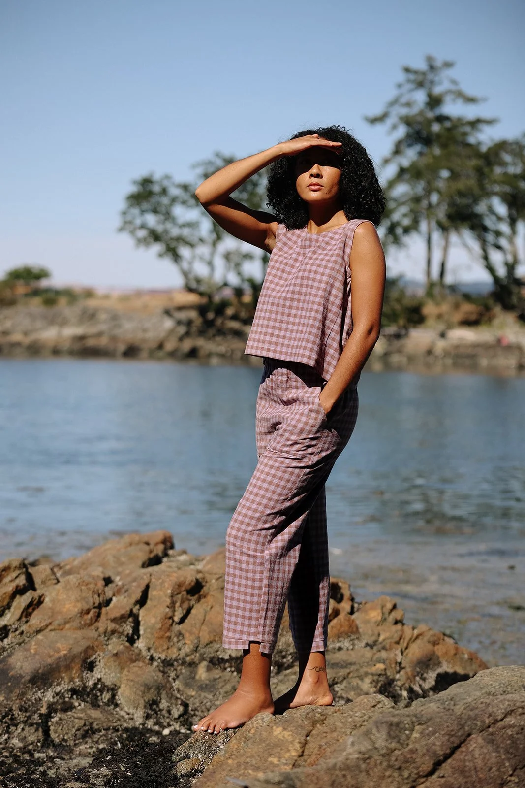 nomi-designs-linen-pants-gingham-side.jpg
