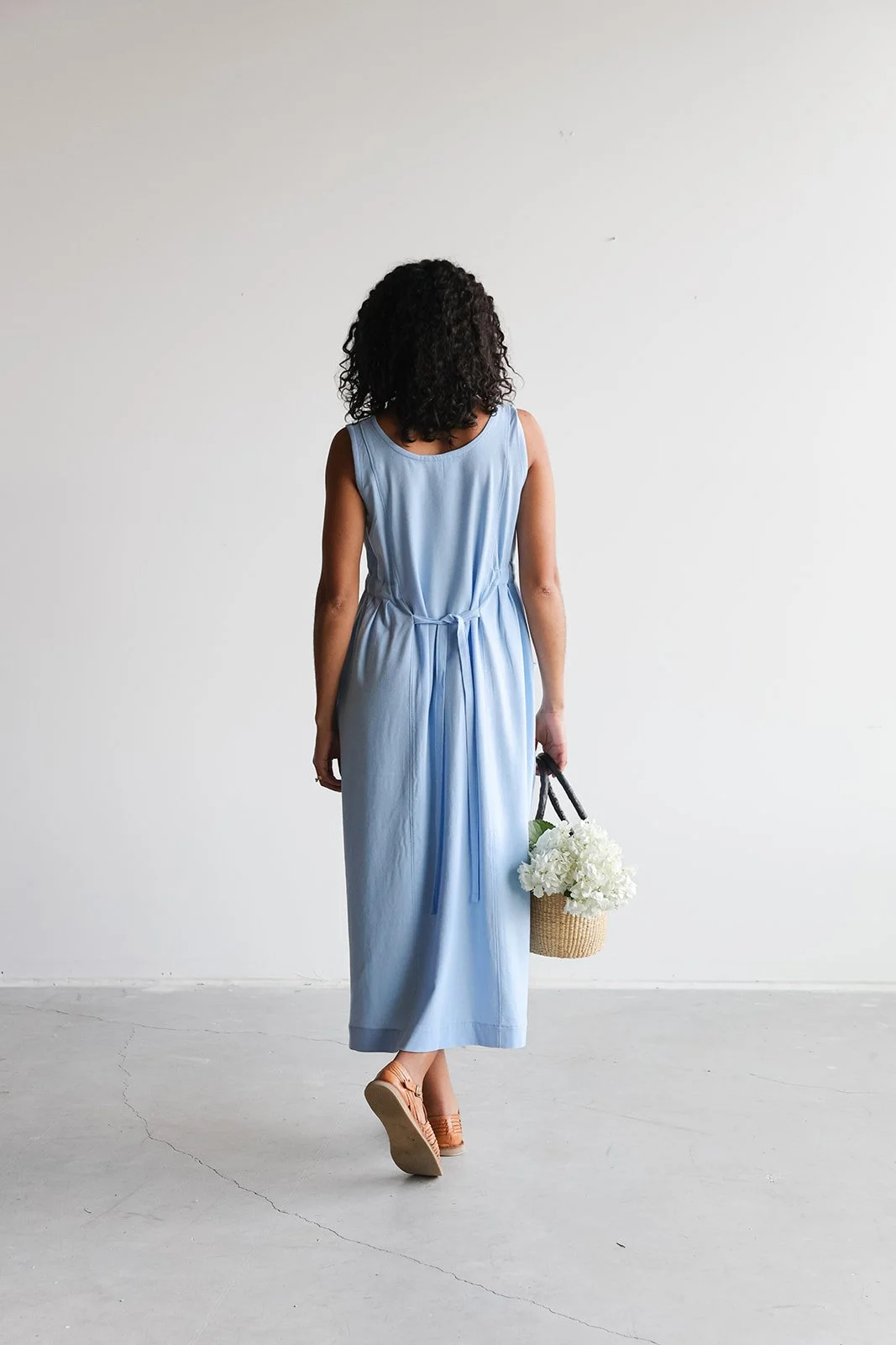 nomi-designs-linen-dress-sky-back.jpg