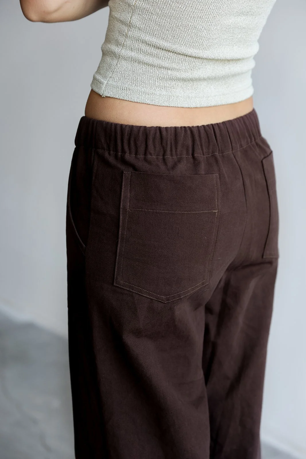 cotton-canvas-pants-brown-back-pockets.jpg