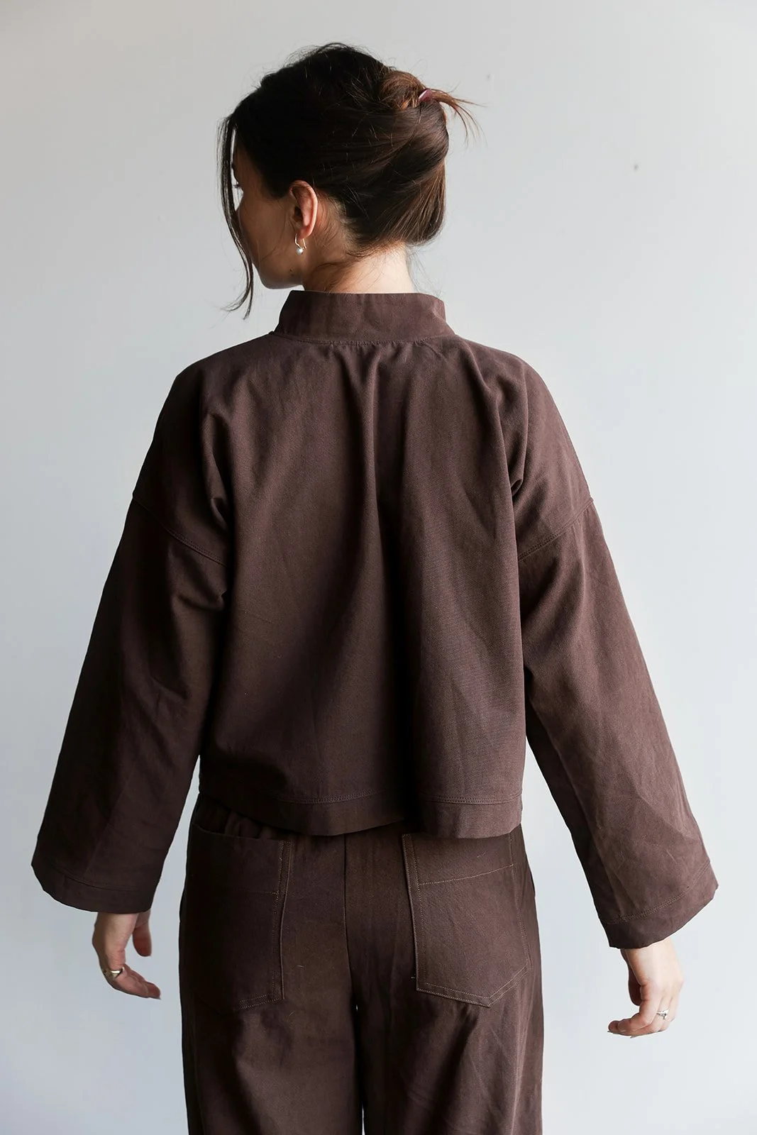linen-canvas-brown-jacket-dubole-layer-back.jpg