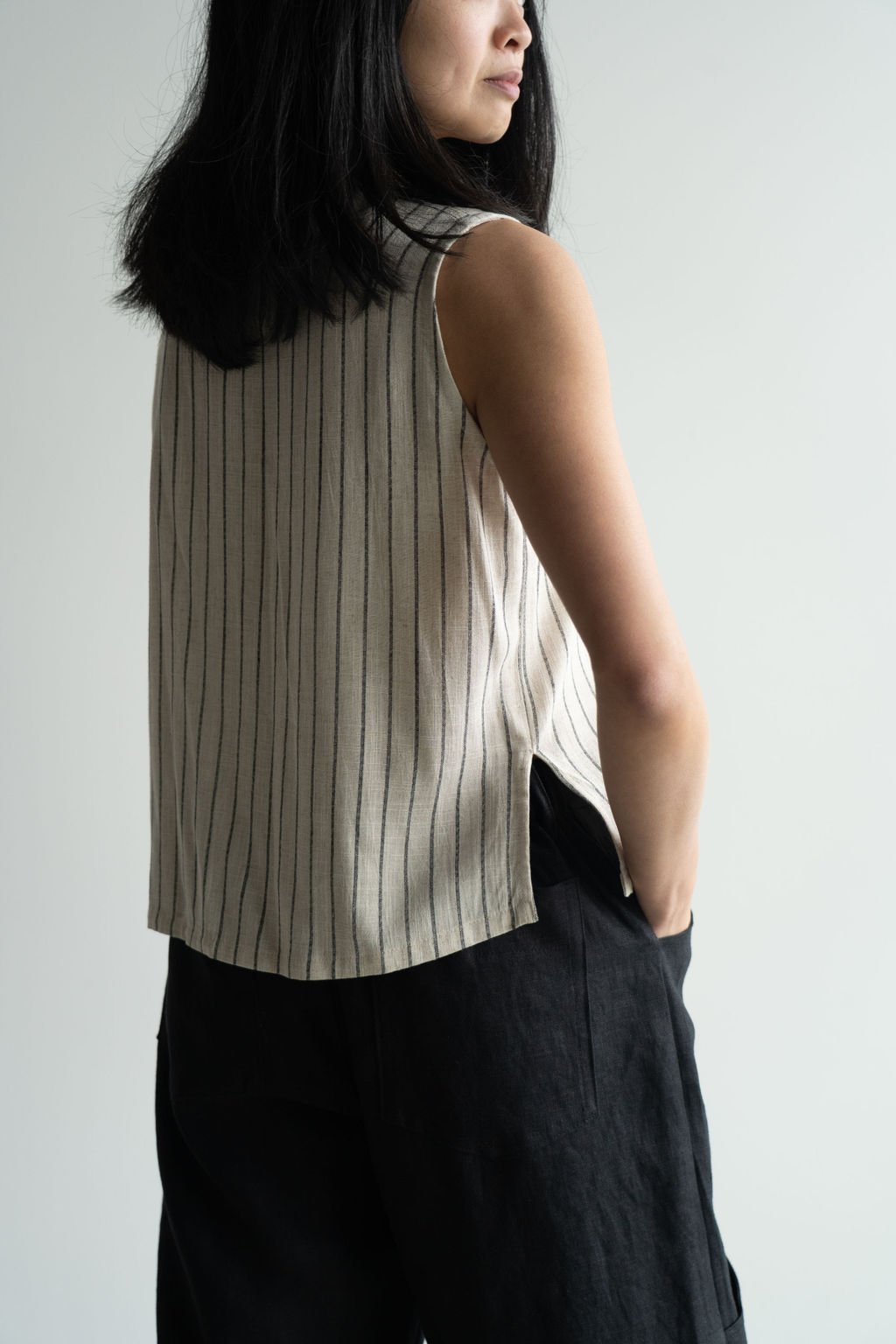 linen-viscose-vest-side-close.jpg