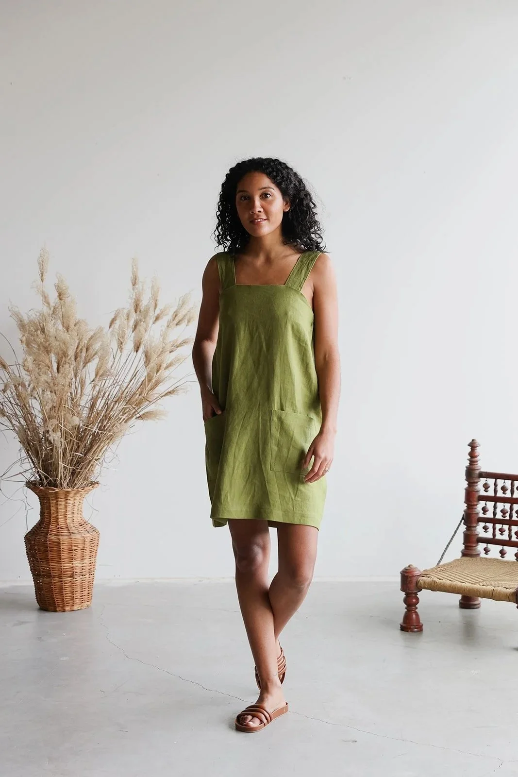 nomi-designs-linen-straps-dress-pesto-front.jpg