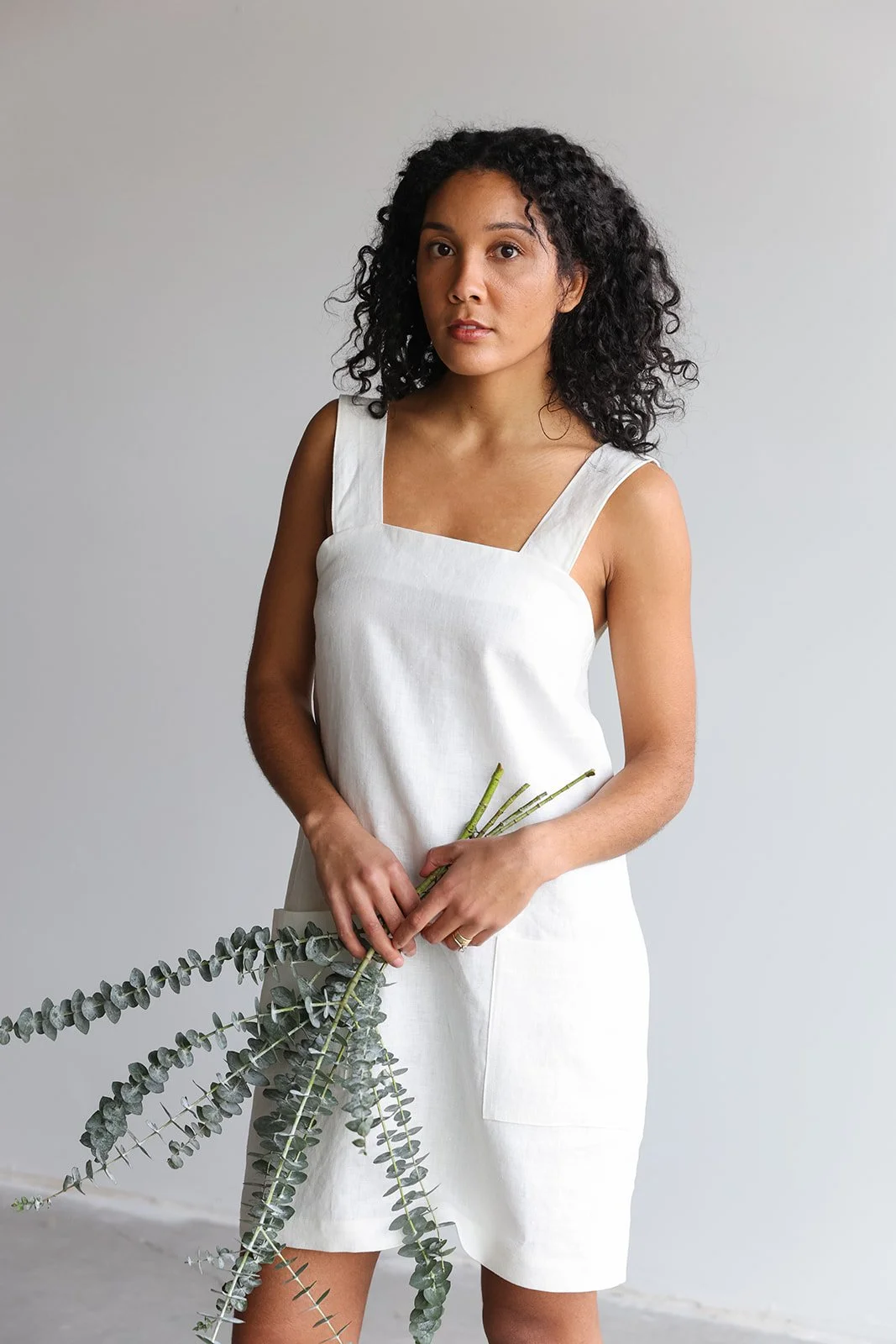 nomi-designs-linen-straps-dress-ivory-front-details.jpg