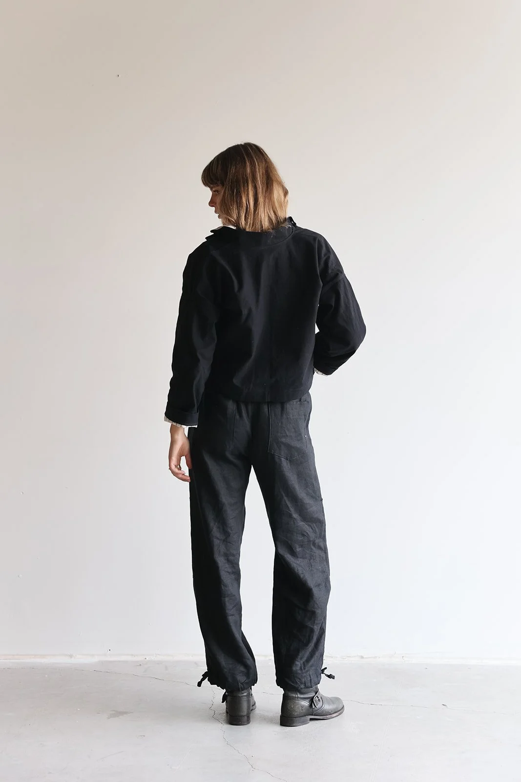 canvas-linen-crop-jacket-black-strips-back.jpg