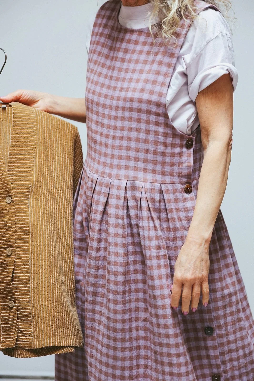 nomi-designs-linen-cotton-gingham-dress-close.jpg