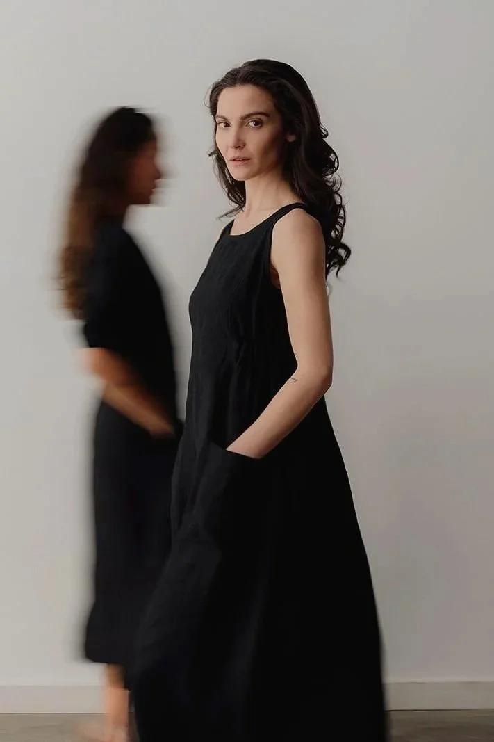 linen-dress-black-look-front.jpg