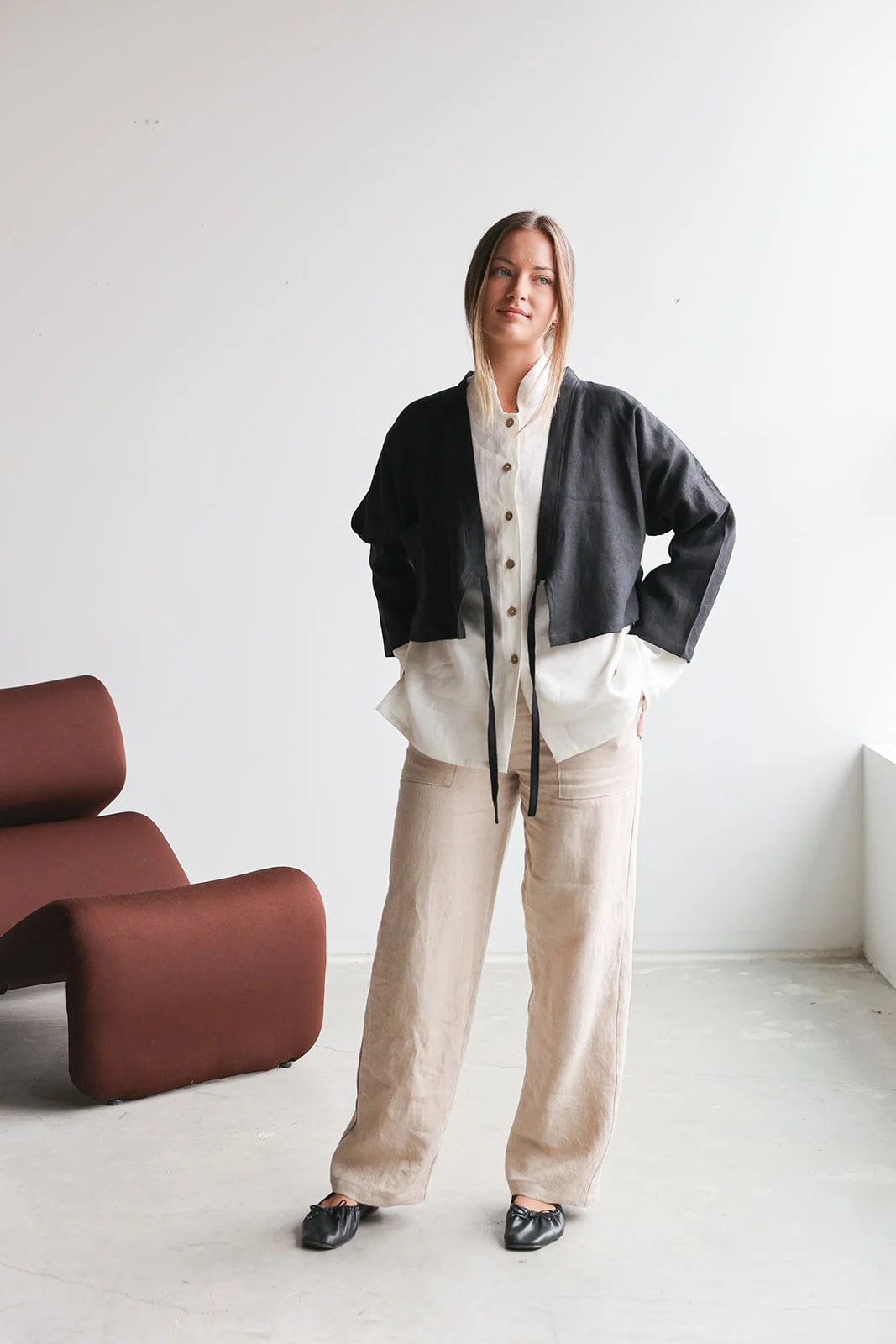 linen-wrap-top-black-ivory-shirt-natural-pants-front.jpg