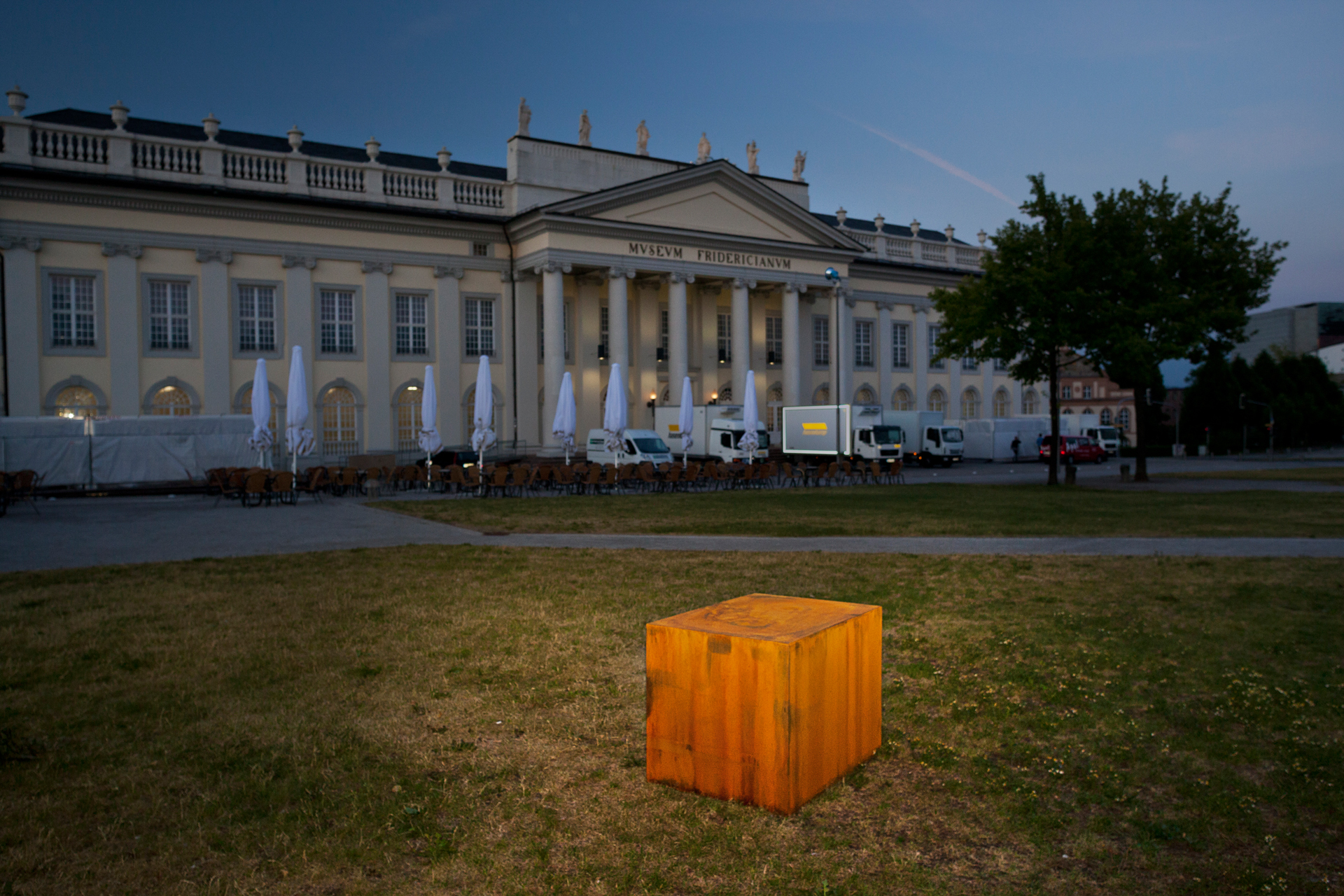  Argentinian artists Guillermo Faivovich &amp; Nicolas Goldberg intended to bring the second-largest meteorite on Earth, named El Chaco from Argentina to Kassel for dOCUMENTA(13). However, due to the resistance of indigenous people who live near the 