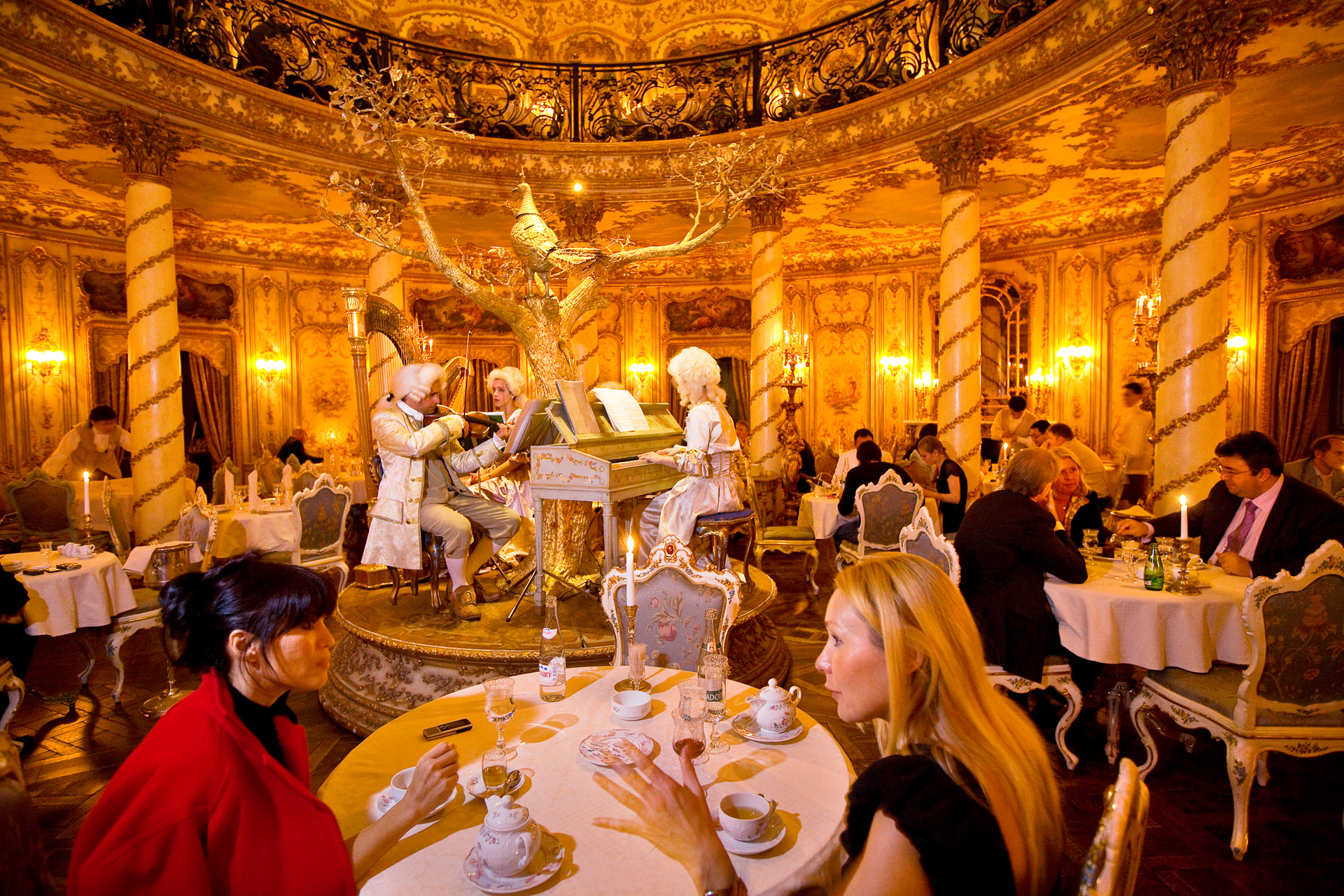  10:59PM - In the opulent Tourandot restaurant, Mozart is merely background to conspicuous consumption that has fueled Moscow's abrupt ascent to the ranks of the world's most expensive cities. 