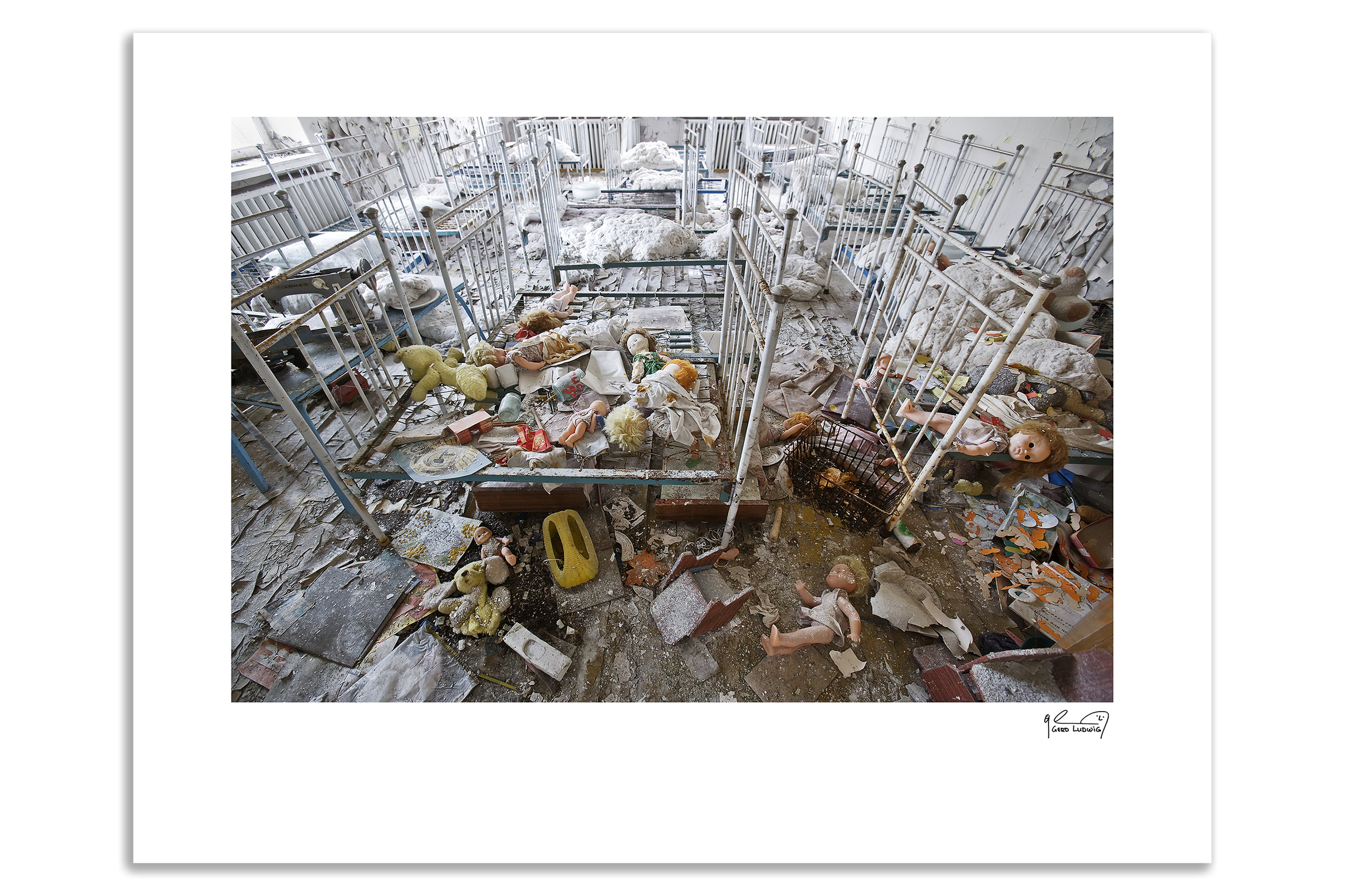 Silent Nursery, 2005