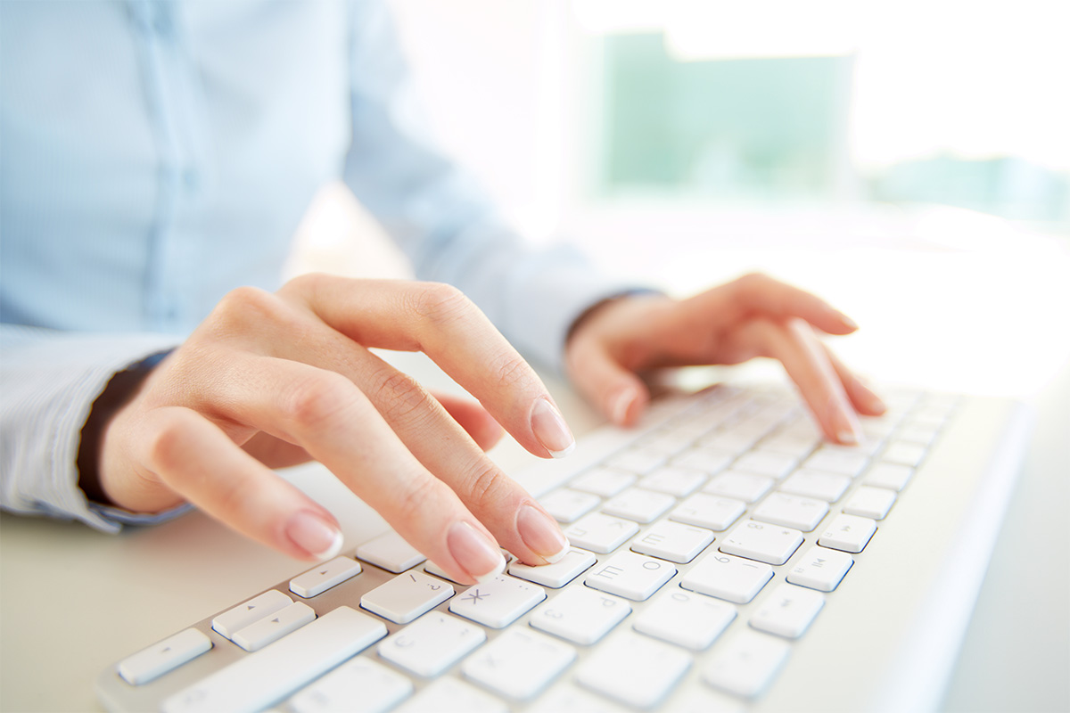 shutterstock_148109477-programming.jpg