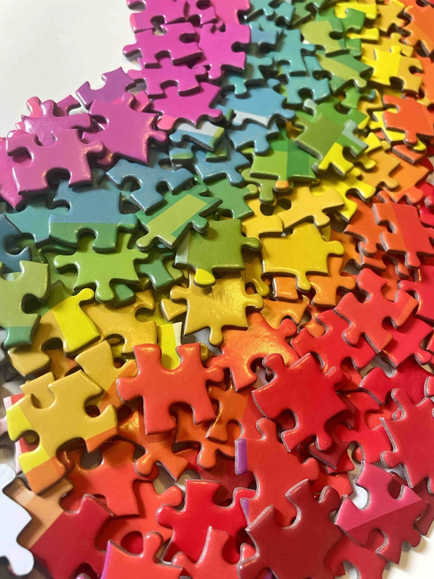 Can you tell which puzzle this was made from? 🤔🌈

#puzzletime #rainbow #cute #colorful #puzzle #puzzlelove #puzzles #popart #art #wallart #posters #artist